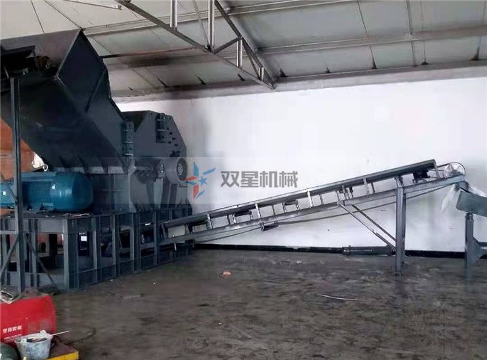 金屬破碎機 <a target='_blank'><span>金屬破碎機</span></a>